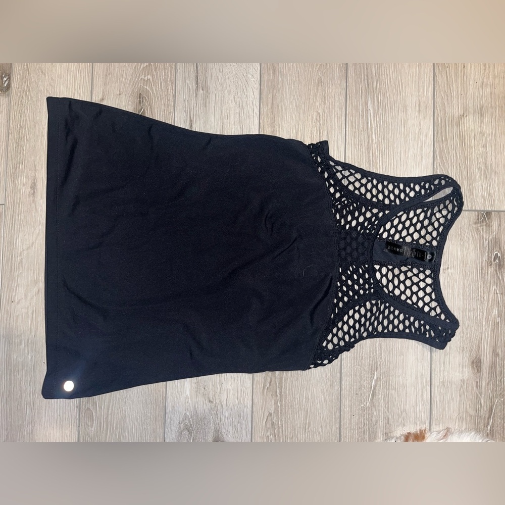 Black Mesh Back Athletic Tank Top